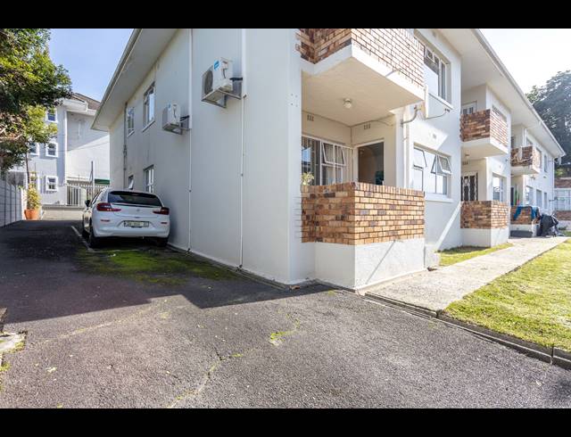 2 BEDROOM APARTMENT RENTED IN CLAREMONT UPPER